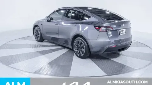 2022 Tesla Model Y 7SAYGDEE4NF505299