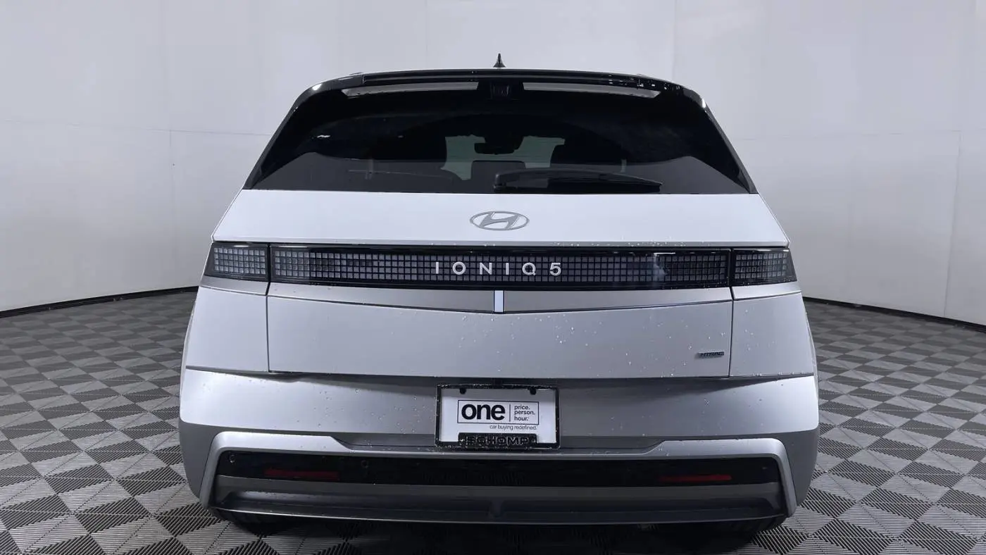 2025 Hyundai IONIQ 5 7YAKRDDC1SY005599
