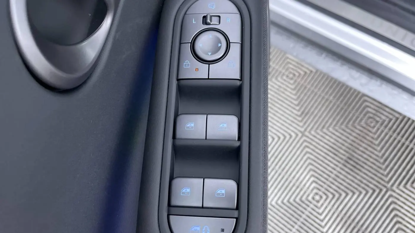 2025 Hyundai IONIQ 5 7YAKRDDC1SY005599