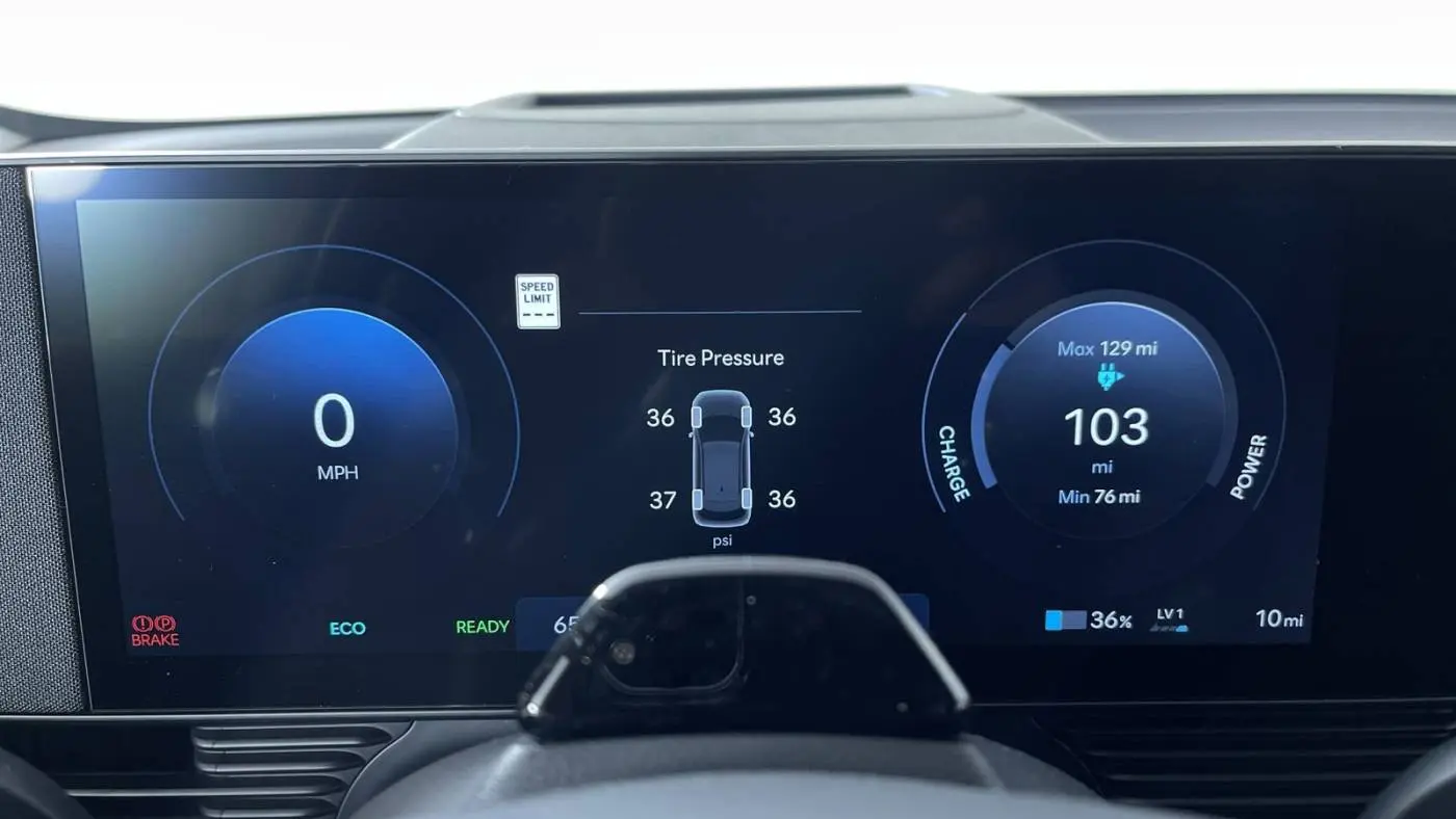 2025 Hyundai IONIQ 5 7YAKRDDC1SY005599