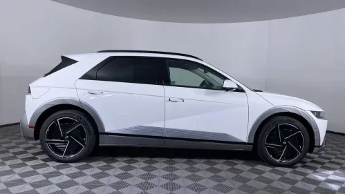 2025 Hyundai IONIQ 5 7YAKRDDC1SY005599