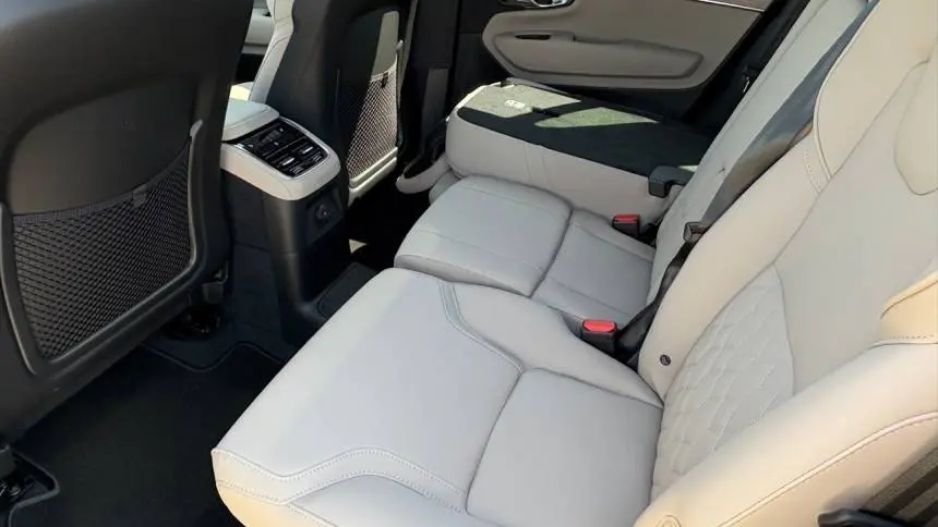 2025 Volvo XC60 YV4H60RC5S1189687