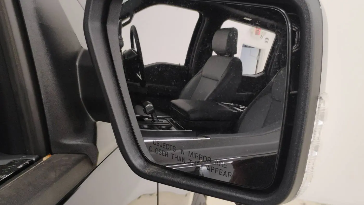 2025 Ford F-150 Lightning 1FT6W5L76SWG01167