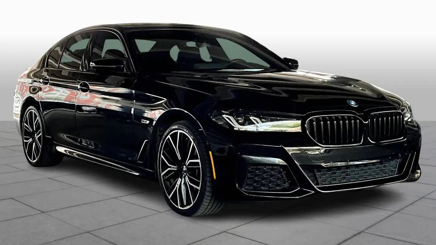 2022 BMW 5 Series WBA13AG04NCK76742
