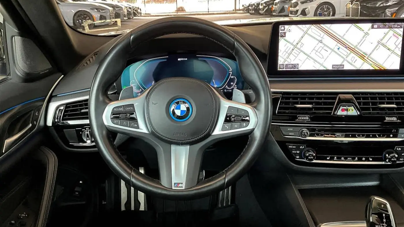 2022 BMW 5 Series WBA13AG04NCK76742