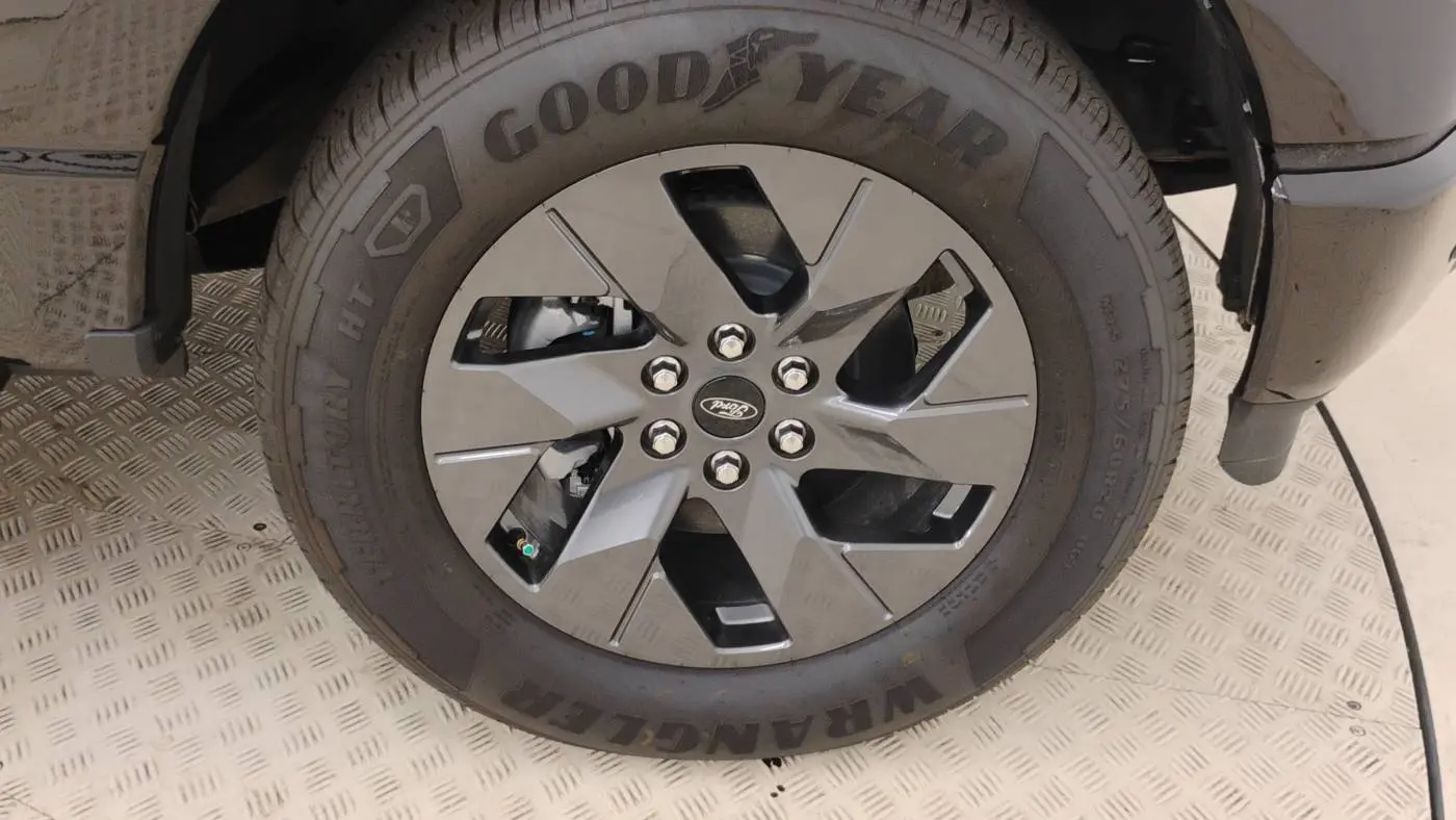 2025 Ford F-150 Lightning 1FT6W5L76SWG01167