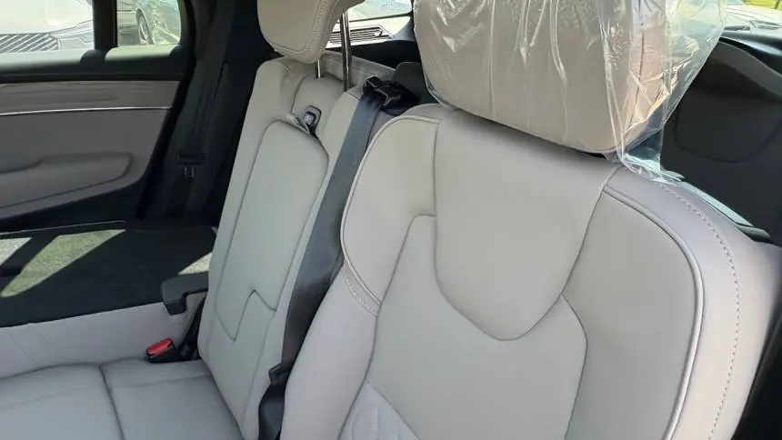 2025 Volvo XC60 YV4H60RC5S1189687