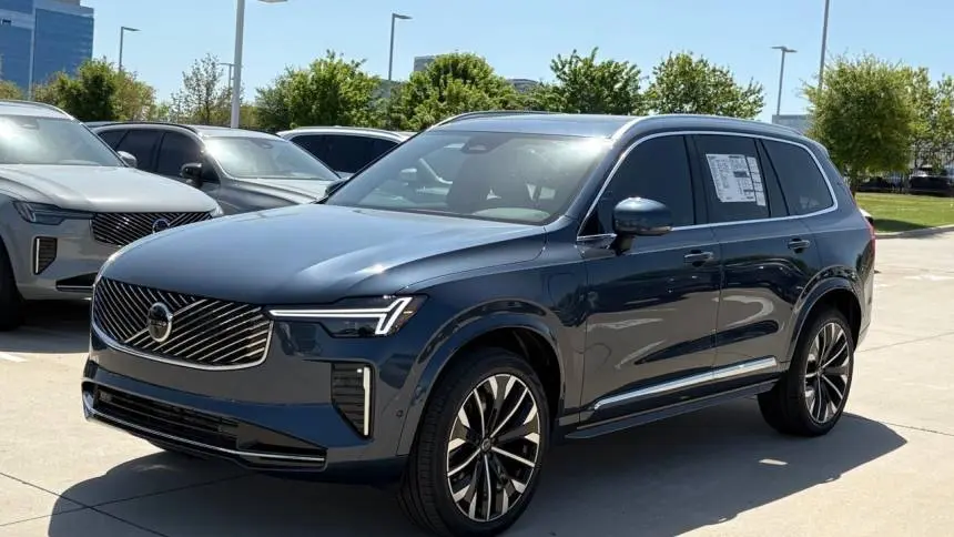 2025 Volvo XC60 YV4H60RC5S1189687