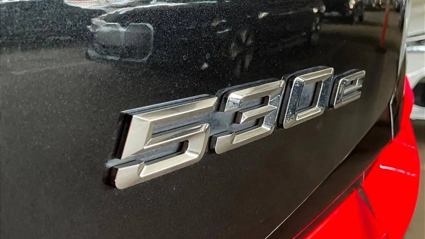 2022 BMW 5 Series WBA13AG04NCK76742