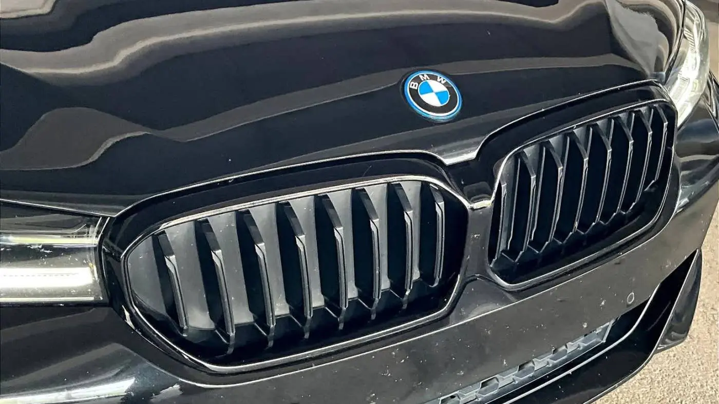 2022 BMW 5 Series WBA13AG04NCK76742