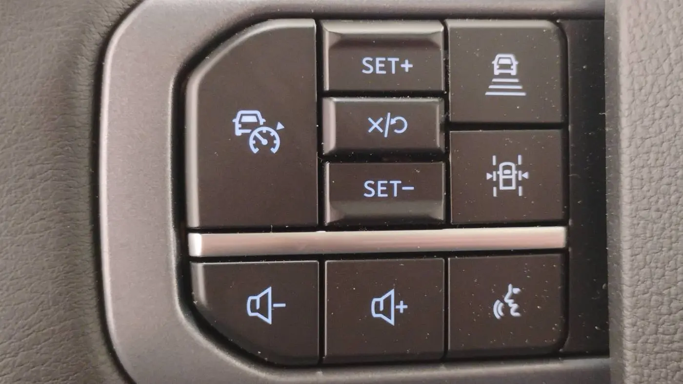 2025 Ford F-150 Lightning 1FT6W5L76SWG01167