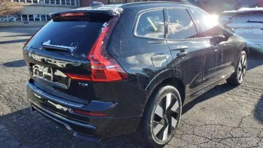 2025 Volvo XC60 YV4H60RC3S1204252