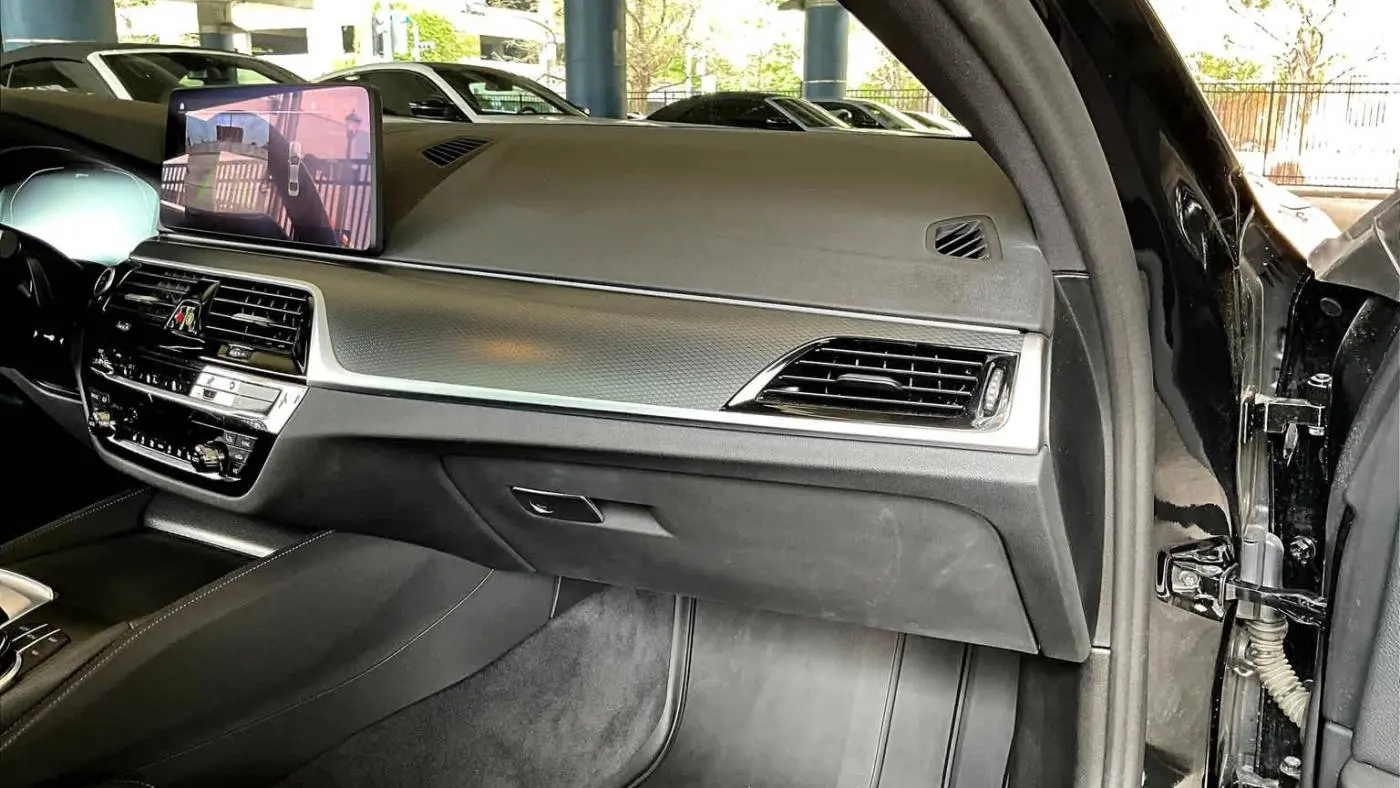 2022 BMW 5 Series WBA13AG04NCK76742