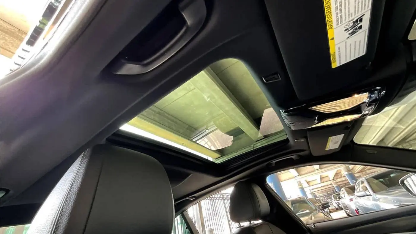 2022 BMW 5 Series WBA13AG04NCK76742
