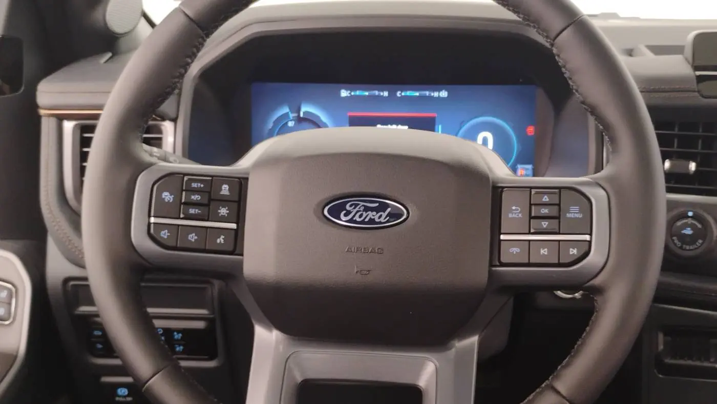 2025 Ford F-150 Lightning 1FT6W5L76SWG01167
