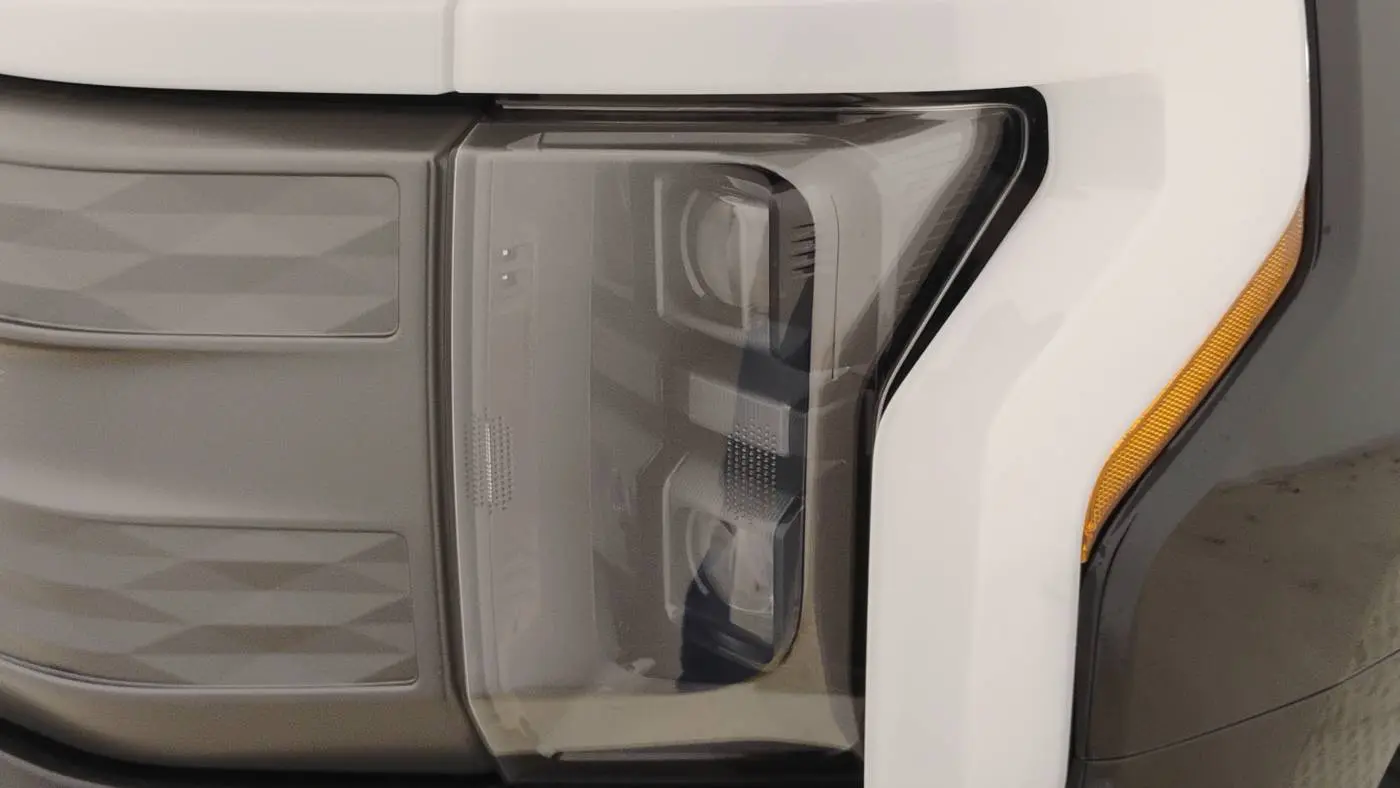 2025 Ford F-150 Lightning 1FT6W5L76SWG01167