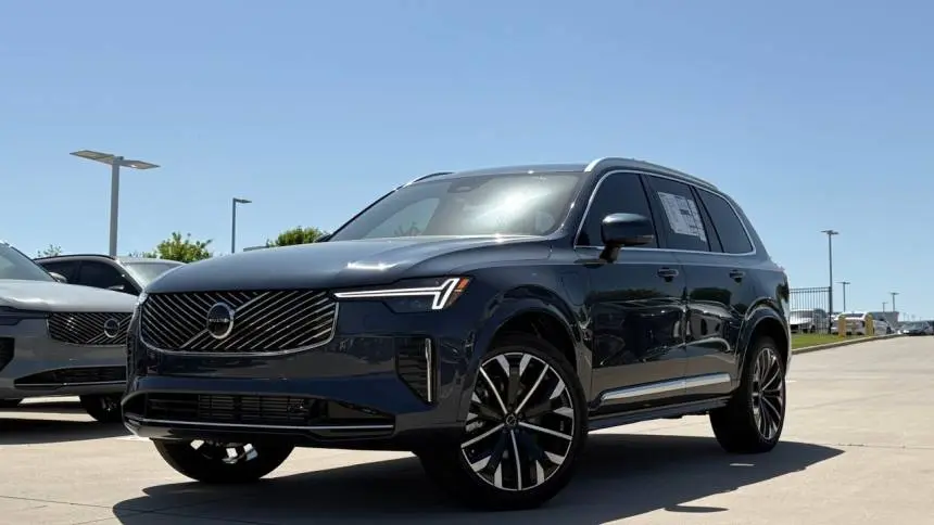 2025 Volvo XC60 YV4H60RC5S1189687