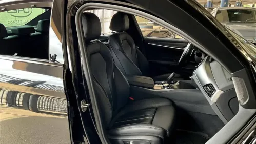 2022 BMW 5 Series WBA13AG04NCK76742
