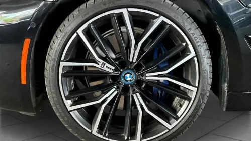 2022 BMW 5 Series WBA13AG04NCK76742