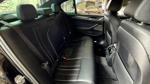 2022 BMW 5 Series WBA13AG04NCK76742