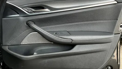 2022 BMW 5 Series WBA13AG04NCK76742