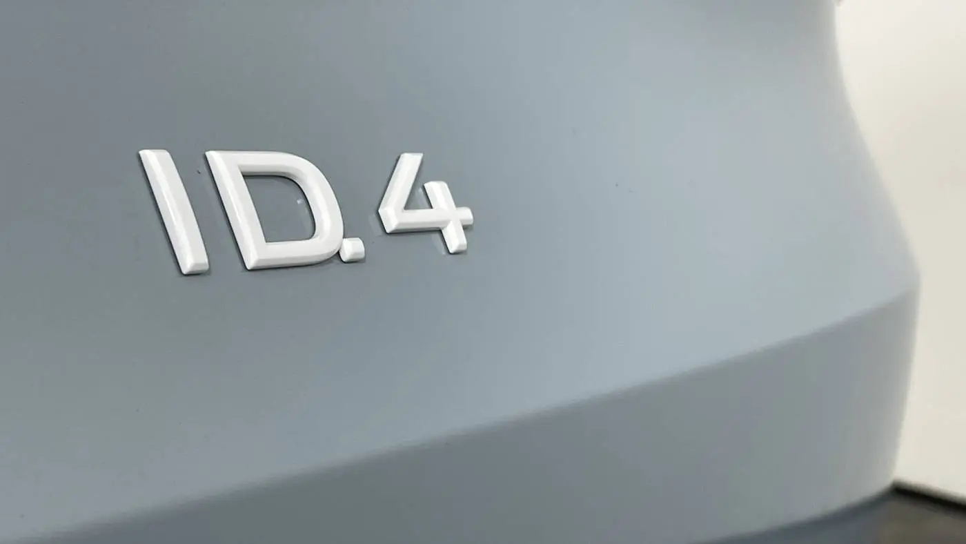 2025 Volkswagen ID.4 1V2WSPE83SC002711
