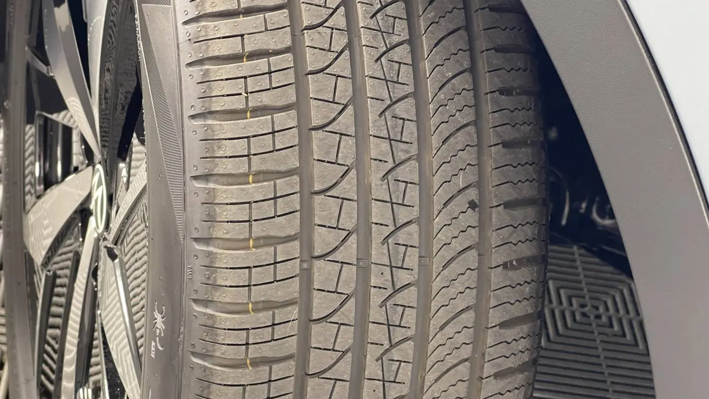 2025 Volkswagen ID.4 1V2WSPE83SC002711