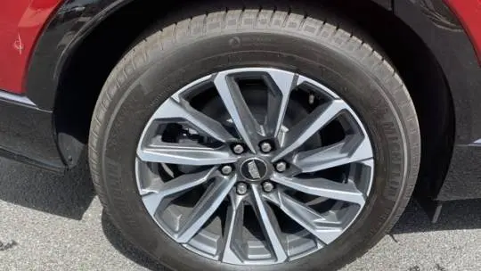 2024 Cadillac Lyriq 1GYKPWRL5RZ131402