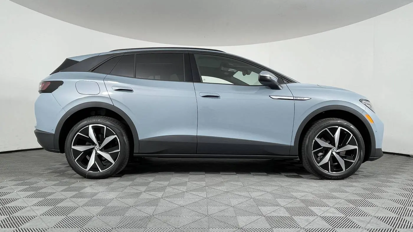 2025 Volkswagen ID.4 1V2WSPE83SC002711