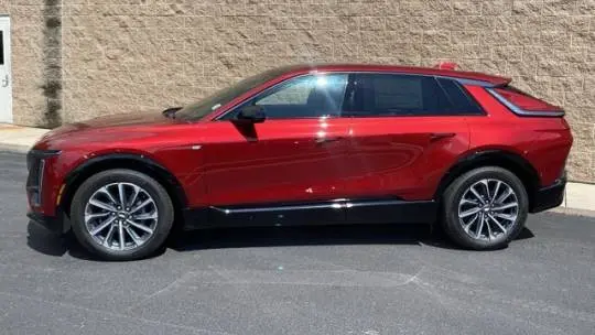 2024 Cadillac Lyriq 1GYKPWRL5RZ131402