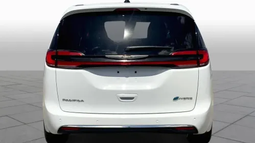 2024 Chrysler Pacifica 2C4RC1S77RR123716