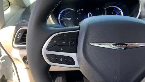 2024 Chrysler Pacifica 2C4RC1S77RR123716