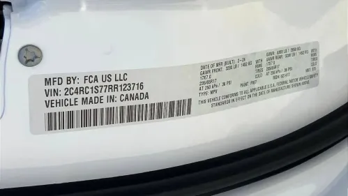 2024 Chrysler Pacifica 2C4RC1S77RR123716