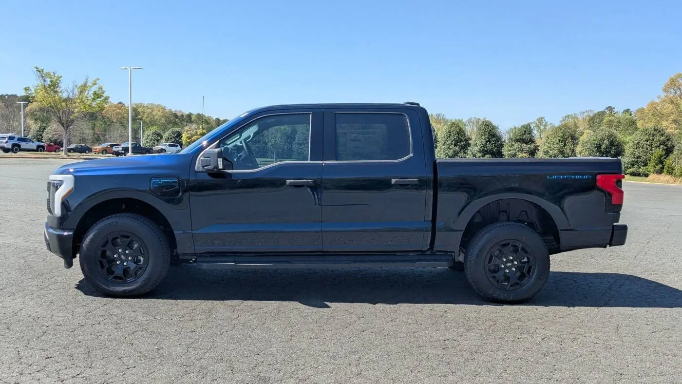 2025 Ford F-150 Lightning 1FTVW3LK3SWG00305