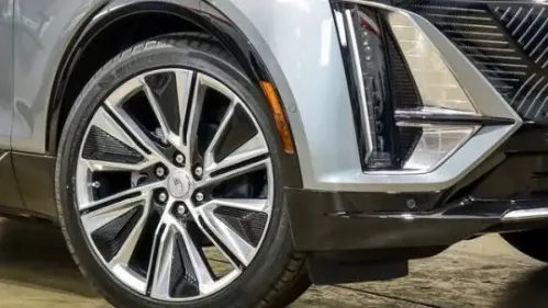2025 Cadillac Lyriq 1GYKPTRL8SZ303104