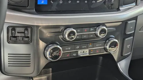 2025 Ford F-150 Lightning 1FTVW3LK3SWG00305