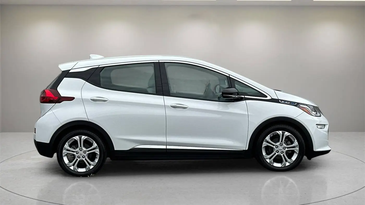 2021 Chevrolet Bolt 1G1FY6S01M4112364