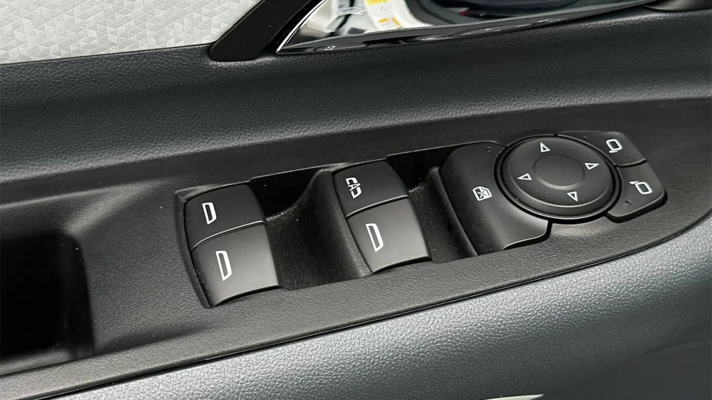 2021 Chevrolet Bolt 1G1FY6S01M4112364