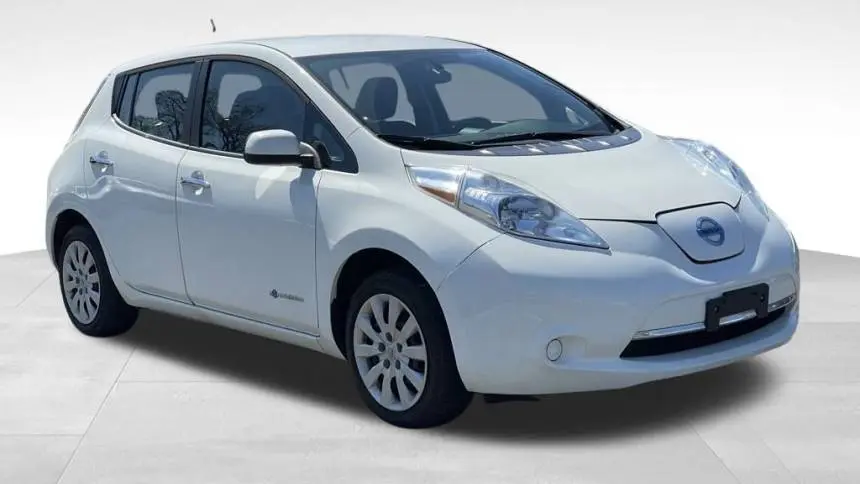 2017 Nissan LEAF 1N4BZ0CP6HC305915