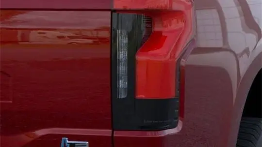 2025 Ford F-150 Lightning 1FT6W3LU1SWG16220