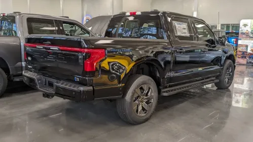 2025 Ford F-150 Lightning 1FT6W5L7XSWG05383