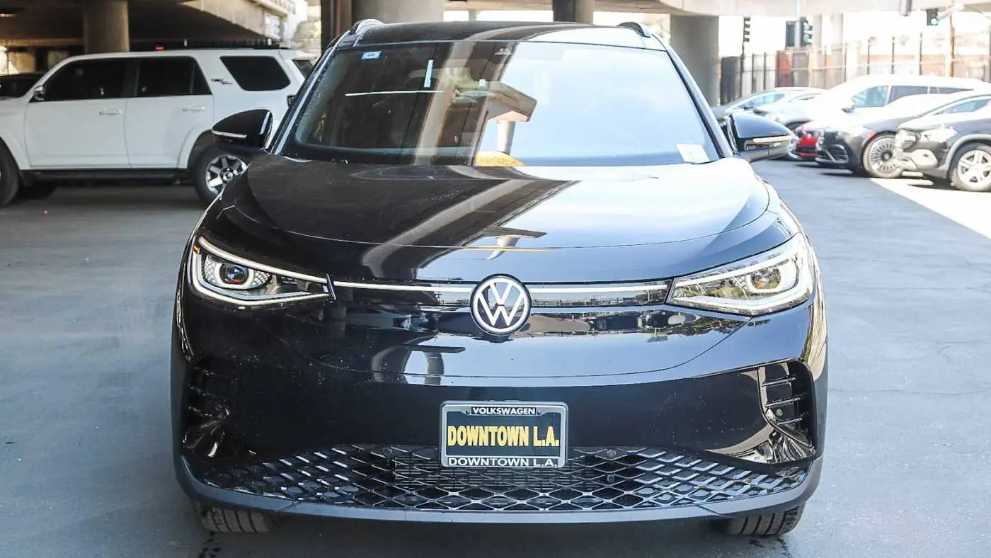 2025 Volkswagen ID.4 1V2WSPE80SC000401