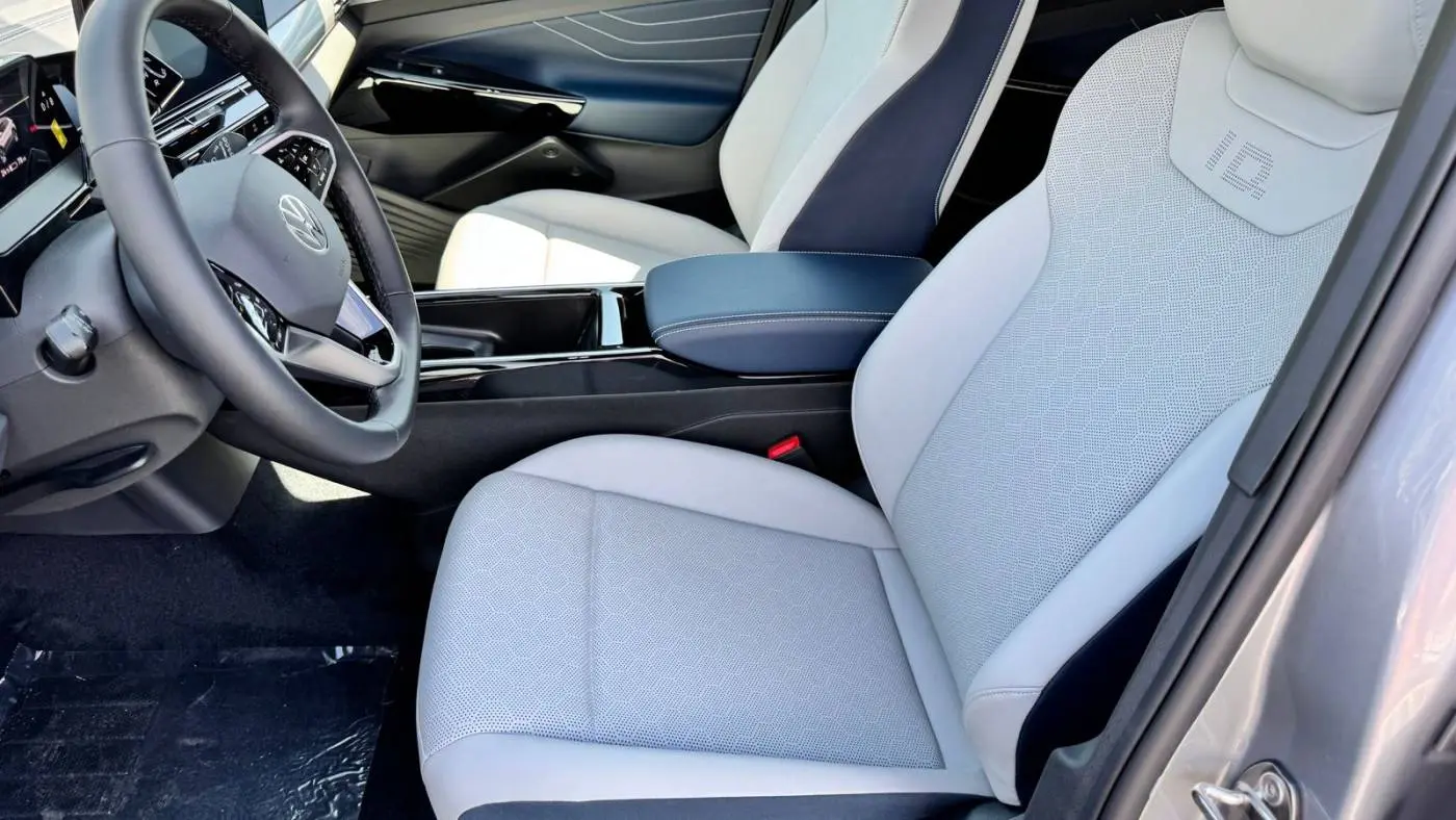 2025 Volkswagen ID.4 1V25MPE85SC004806