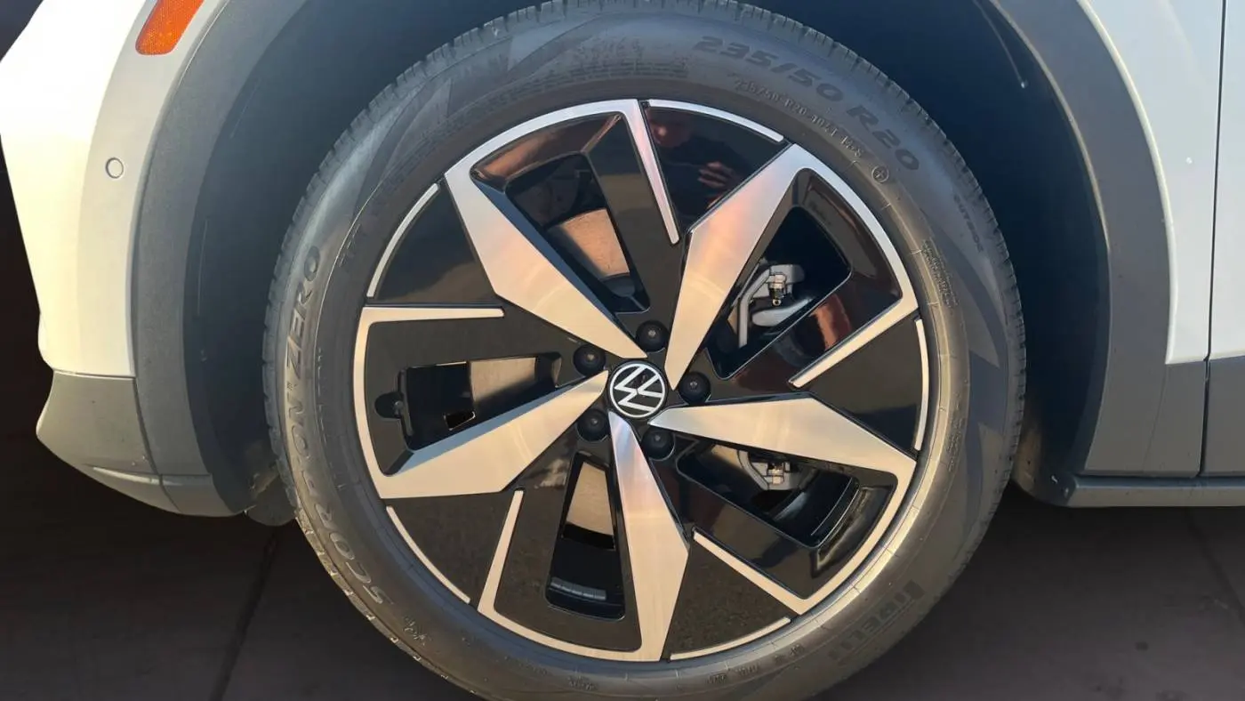 2025 Volkswagen ID.4 1V2WSPE8XSC000101