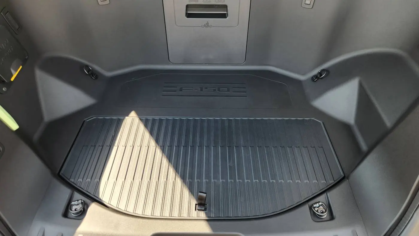 2025 Ford F-150 Lightning 1FTVW3L72SWG02364