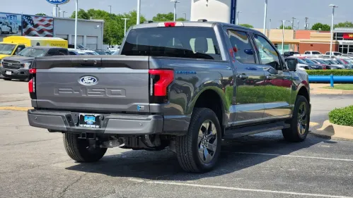 2025 Ford F-150 Lightning 1FTVW3L72SWG02364