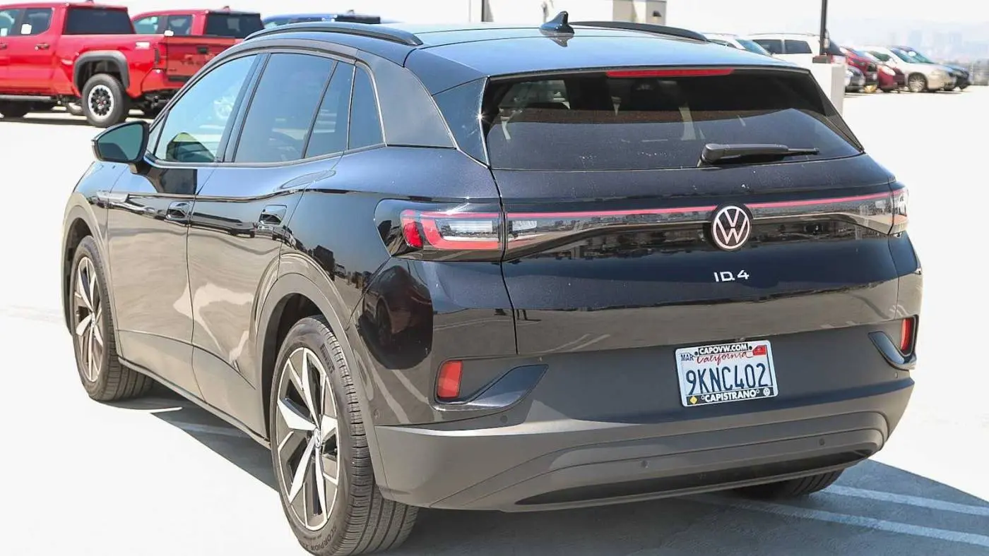 2023 Volkswagen ID.4 1V2VMPE80PC031886