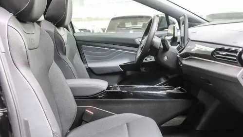 2025 Volkswagen ID.4 1V2WSPE80SC000401