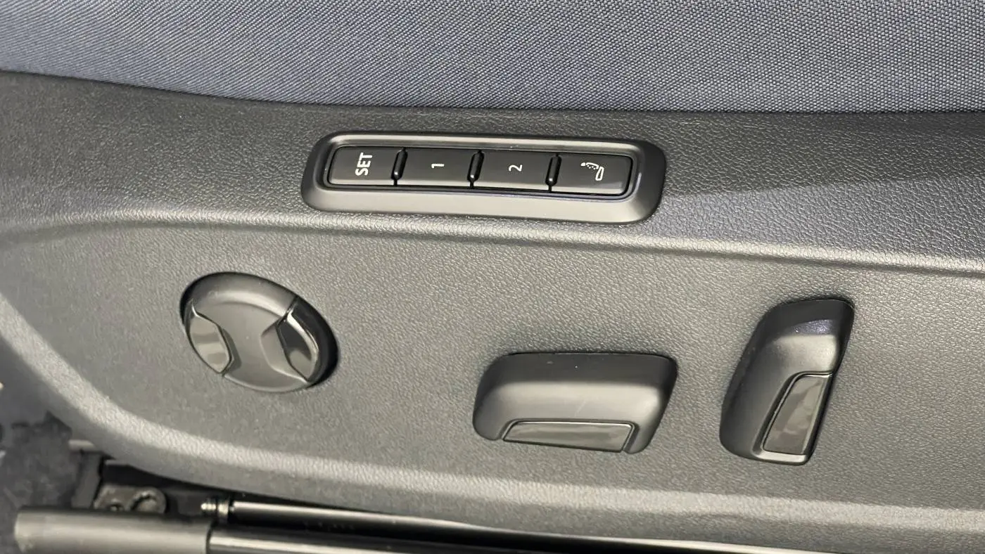 2025 Volkswagen ID.4 1V2WSPE87SC003540