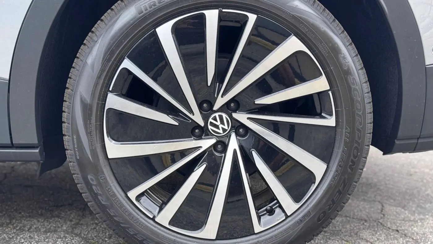 2025 Volkswagen ID.4 1V2DSPE81SC003329